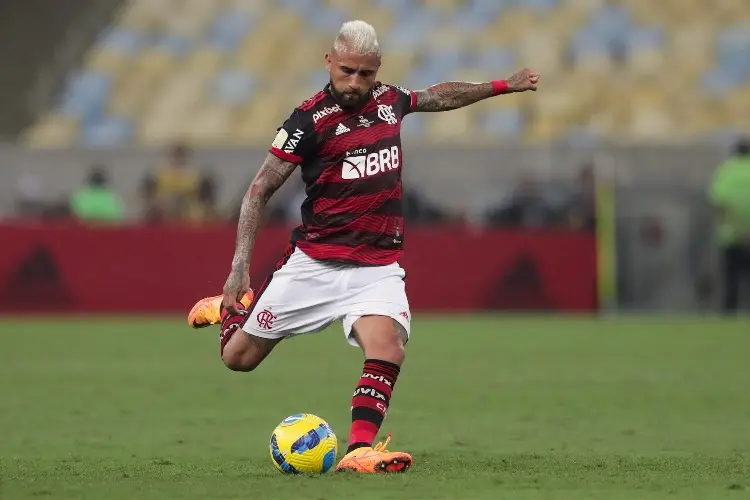 Arturo Vidal se va del Flamengo y ya tiene nuevo equipo