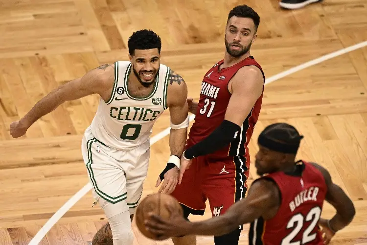 NBA: Celtics mantiene invicto en casa