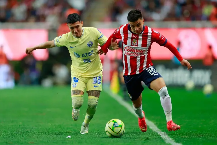 ¡Lluvia de Clásicos! América y Chivas se enfrentarán 3 veces en 10 días 