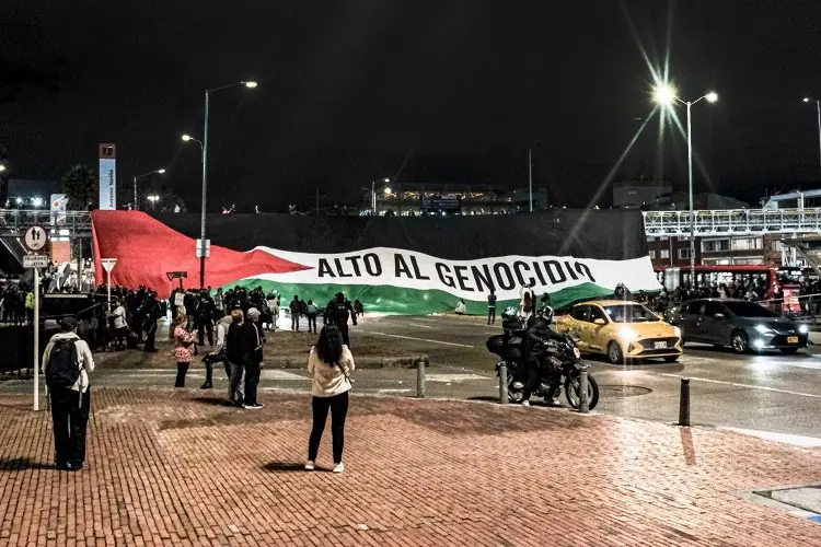 Protestan en la Copa Libertadores con bandera de Palestina