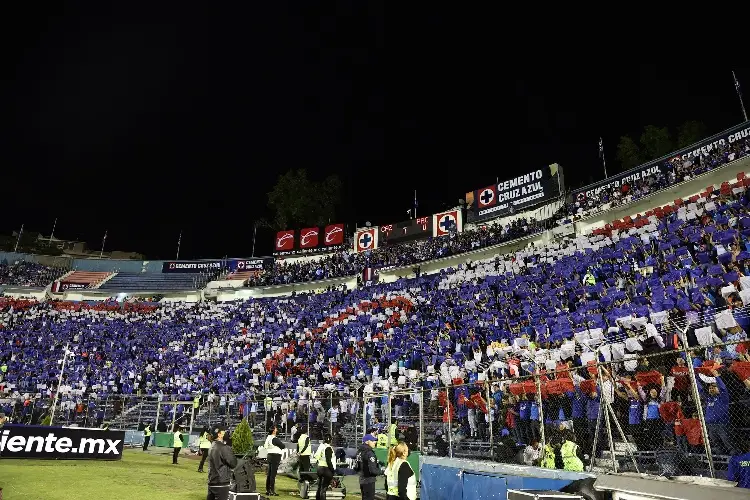El increíble espectáculo con drones en plena final de la Liga MX (VIDEO)
