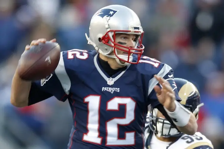 NFL: Patriots retira el número 12 de Tom Brady