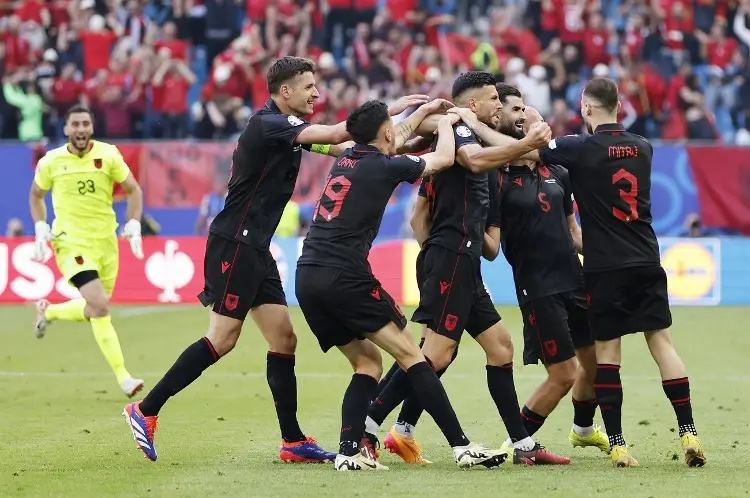 ¡Partidazo! Albania le saca el empate a Croacia en el último minuto 