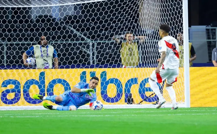 Perú ahora se centra en el duro duelo que tendrá frente a Canadá