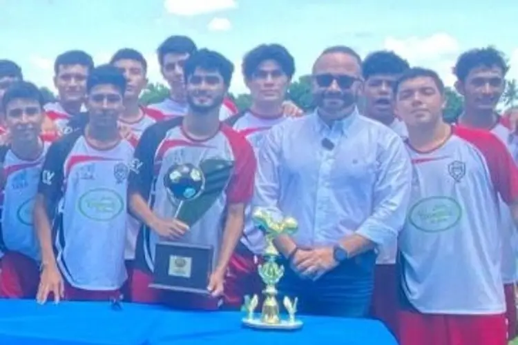 Bulldogs se corona campeón en la Liga 'Pirata' Fuente 