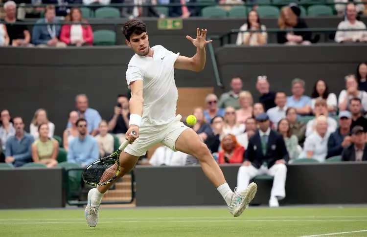 Espectacular remontada de Alcaraz y está en Semis de Wimbledon