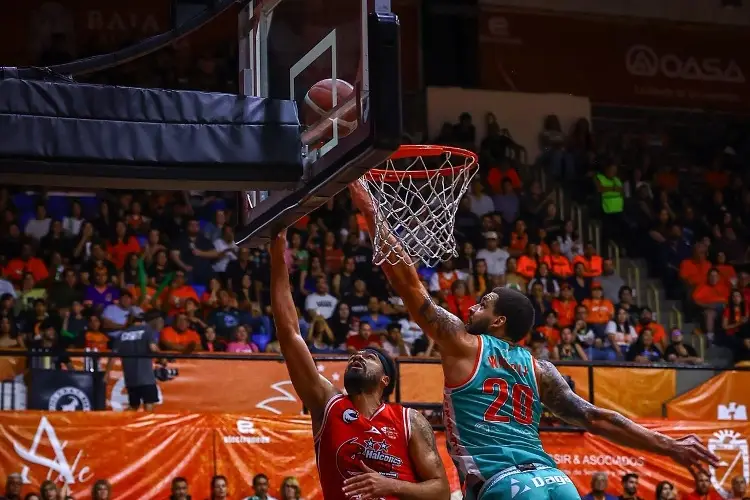 Halcones Rojos cae ante Soles de Mexicali en su debut de LNBP