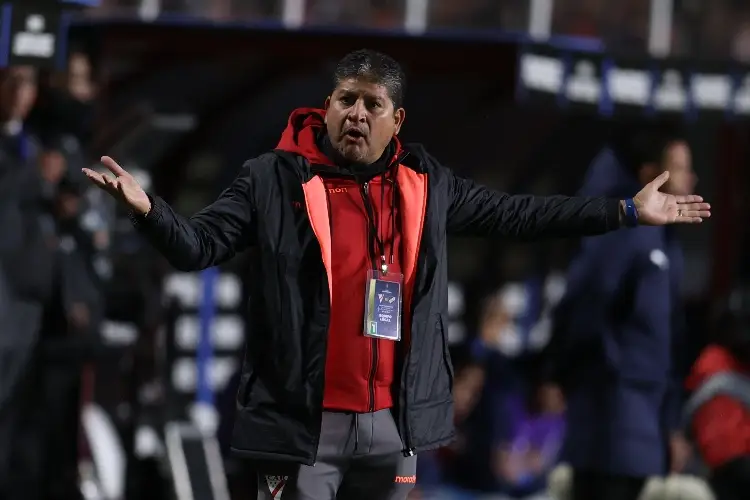 Bolivia tiene nuevo entrenador