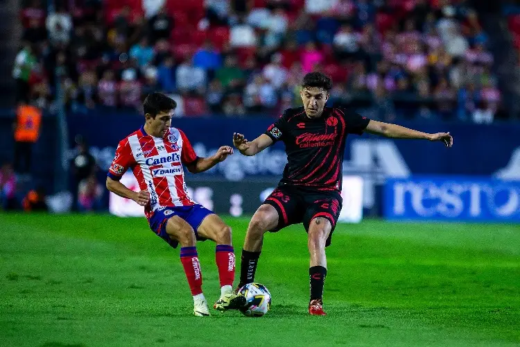 San Luis divide puntos con Xolos en el arranque de la fecha 4