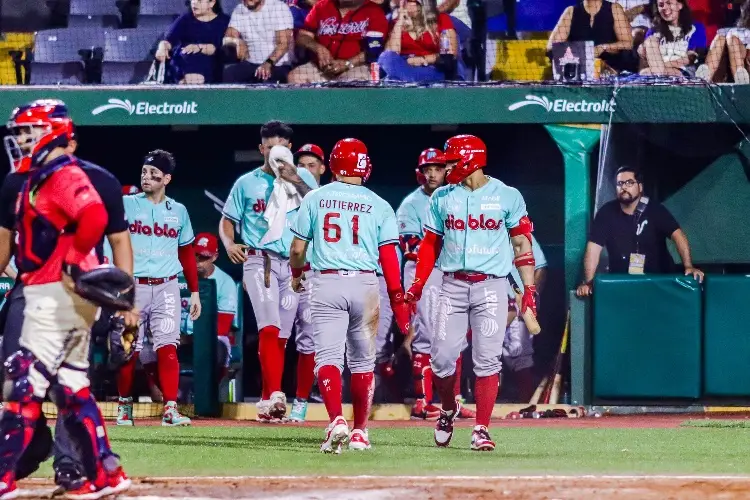 Diablos Rojos vence a El Águila en el 'Beto' Ávila