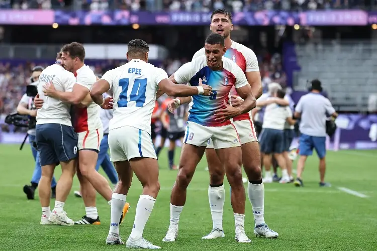 París 2024: Francia se baña en Oro en el Rugby