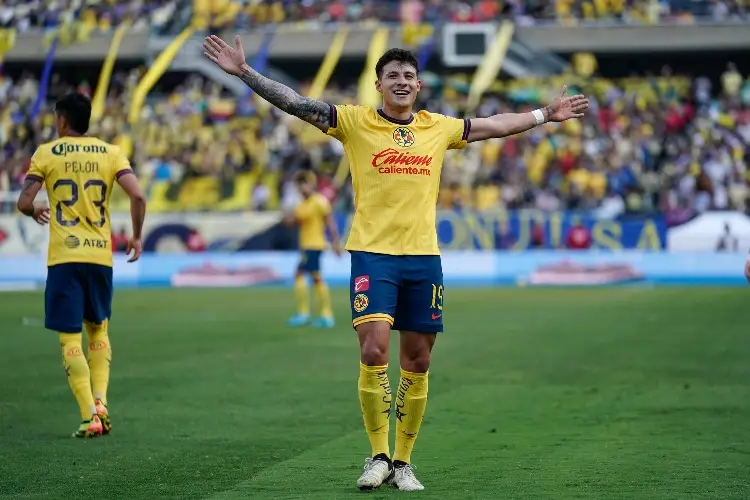 América le gana al Aston Villa