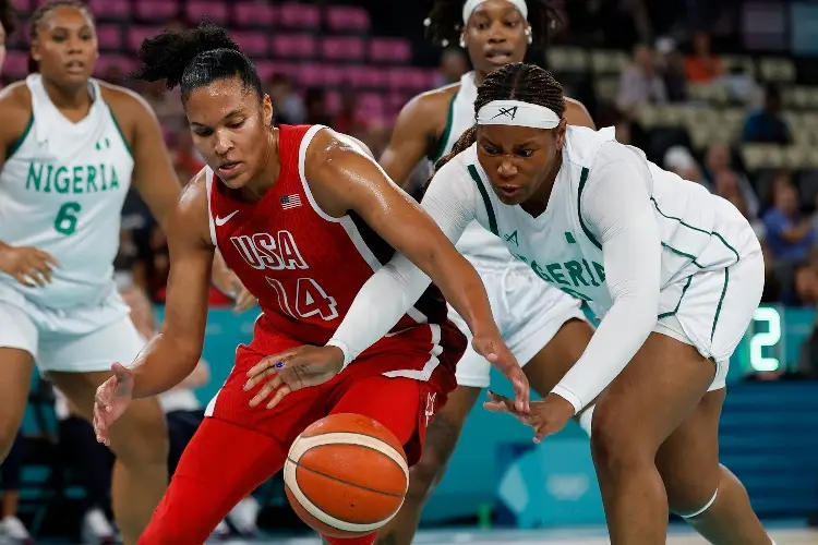 Estados Unidos a la semifinal del baloncesto femenil