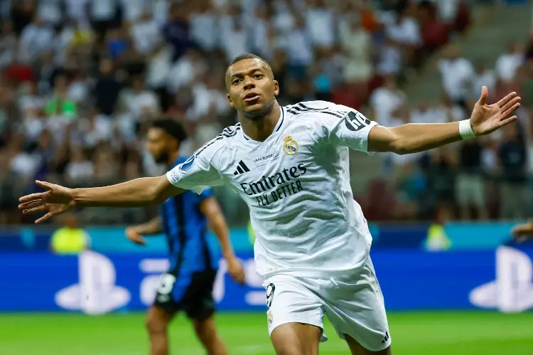 Mbappé tuvo debut soñado y ahora va por LaLiga