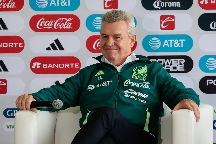 'Vasco' Aguirre resalta importancia de que el Tri juegue en México