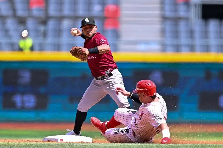 Oaxaca le vuelve a pegar a los Diablos Rojos en la Final del Sur