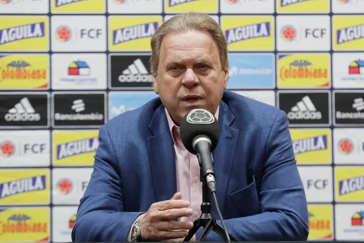 Retiran cargos a presidente del futbol colombiano, arrestado en la Copa América