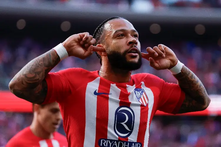 ¡Rayados va por Memphis Depay!