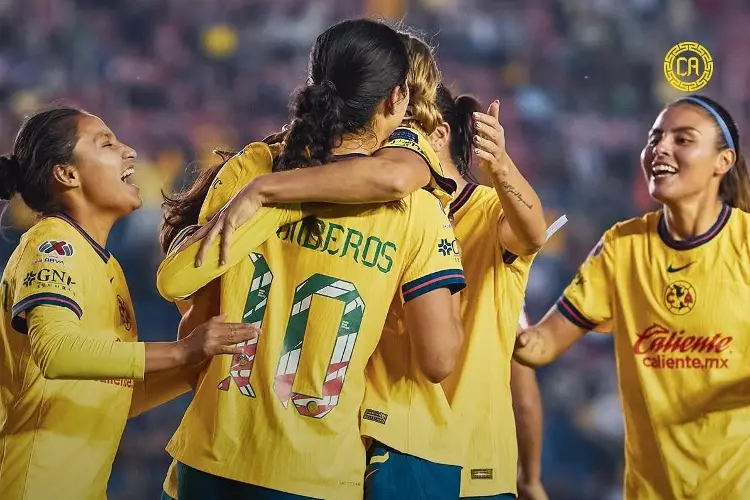 América propina tremenda goleada a Chivas en el Clásico Femenil