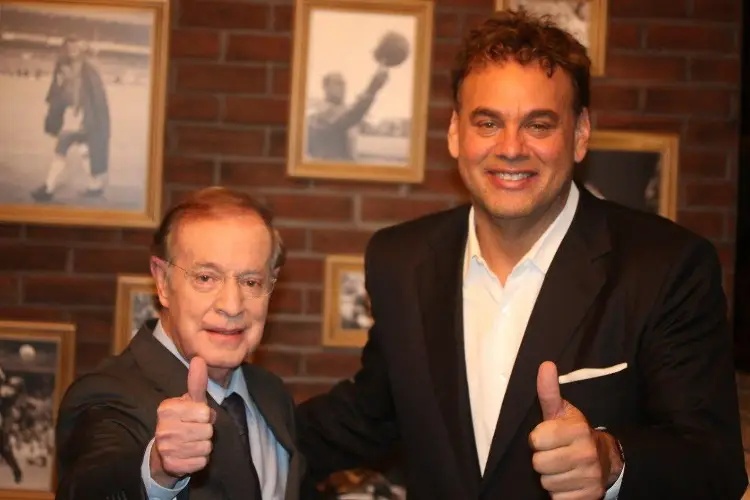 Faitelson arremete contra José Ramón por comentario de la muerte de André Marín