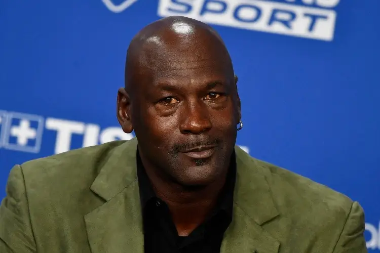 Después de 12 años, Michael Jordan logra vender su millonaria mansión 