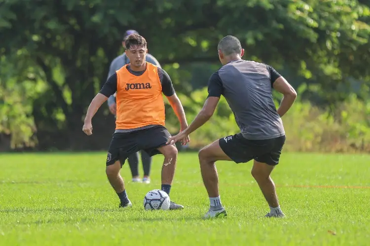 Racing de Veracruz va por los tres puntos ante Jaguares de Chiapas