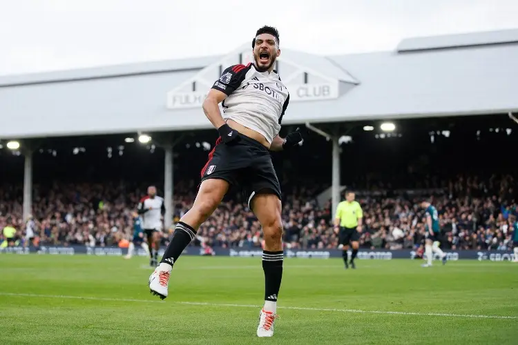 ¡Raúl Jiménez marca GOLAZO en la Premier League! (VIDEO)