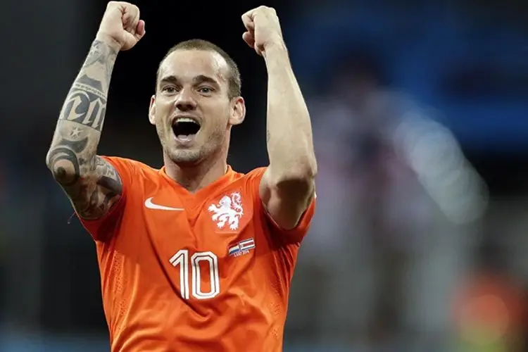 La vez que quisieron sacar del retiro a Wesley Sneijder para fichar en Veracruz