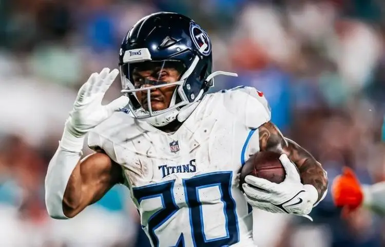 NFL: Tennessee Titans logra su primer triunfo y hunde a los Miami Marlins