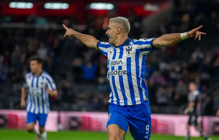 No hay jugadores como él: Héctor Moreno aplaude llamado de Berterame al Tri