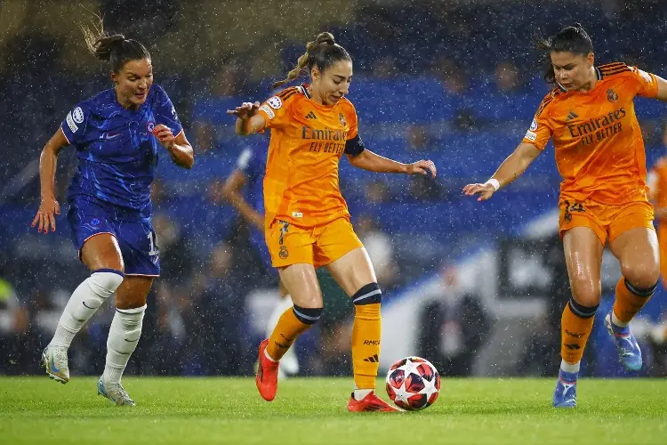 Real Madrid tropieza en su debut en la Champions League Femenil 