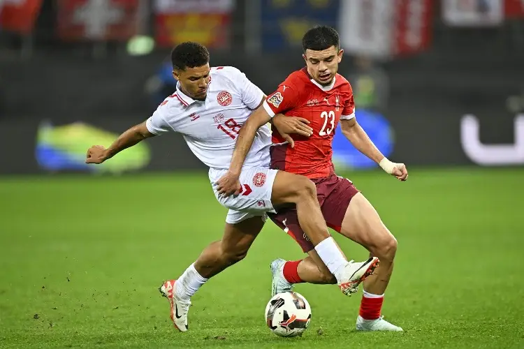 Dinamarca deja puntos frente a Suiza en la Nations League 