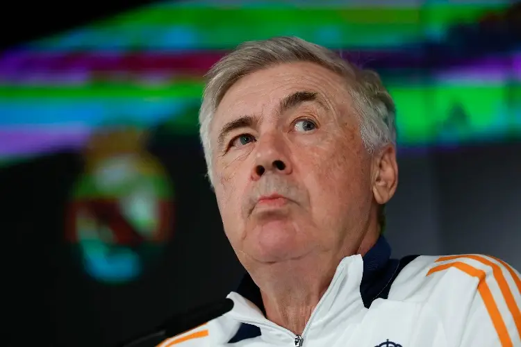 Ancelotti ve feliz a Mbappé y evitar hablar de problemas legales