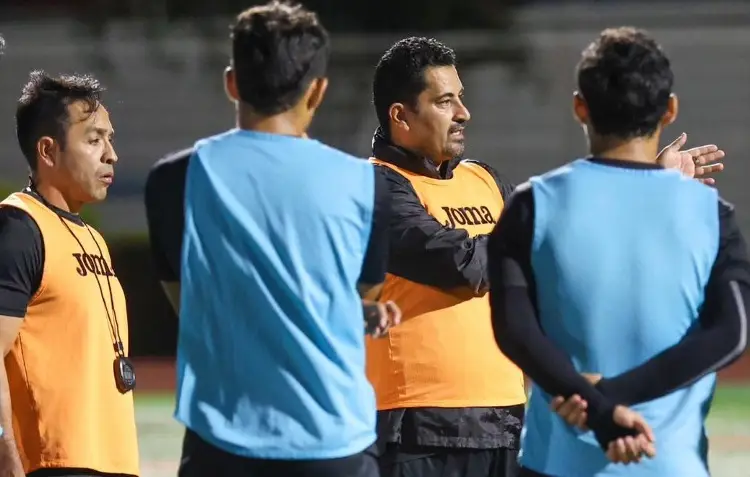 Nuevo DT del Racing de Veracruz ya entrenó con el equipo