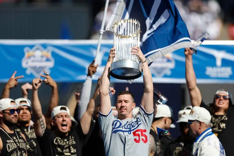 ¡Locura en Los Ángeles con el desfile de celebración de los Dodgers! 