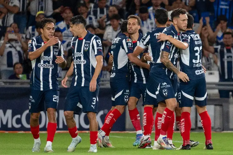 Rayados se aprovecha para golear al Atlas