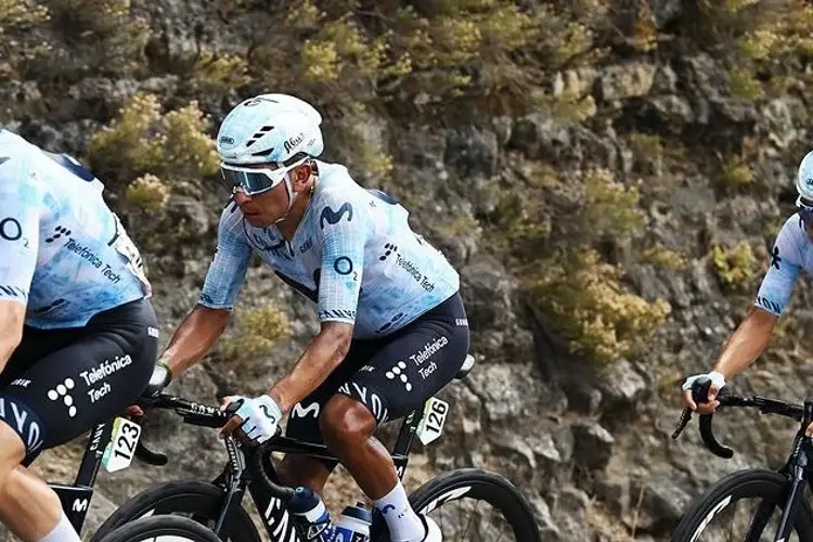 Nairo Quintana se queda con el Team Movistar de ciclismo