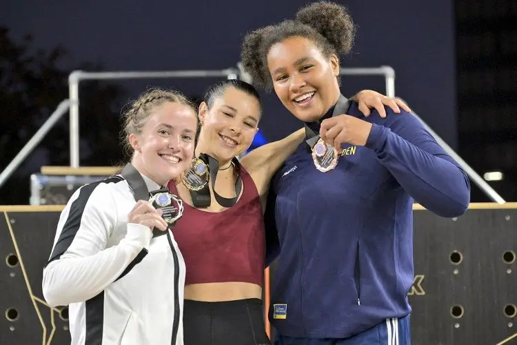 Mexicana es campeona del mundo en Parkour 