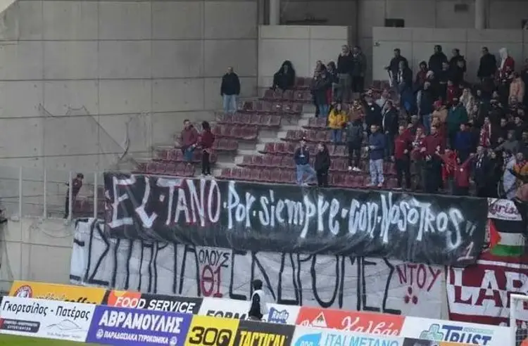 Club en Grecia rinde homenaje a futbolista mexicano fallecido