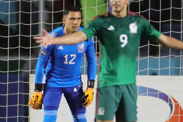 Oficial: Javier Aguirre cambia 8 futbolistas en la alineación para el México vs Honduras