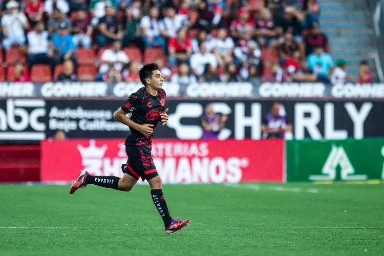 El futbolista de Xolos de 16 años que volvió 'loco' al Atlas