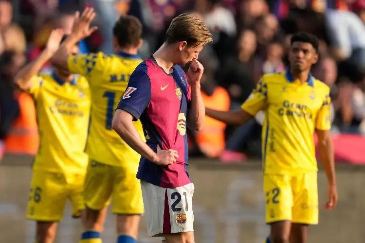 Barcelona sufre histórica derrota ante Las Palmas y pone en riesgo el liderato