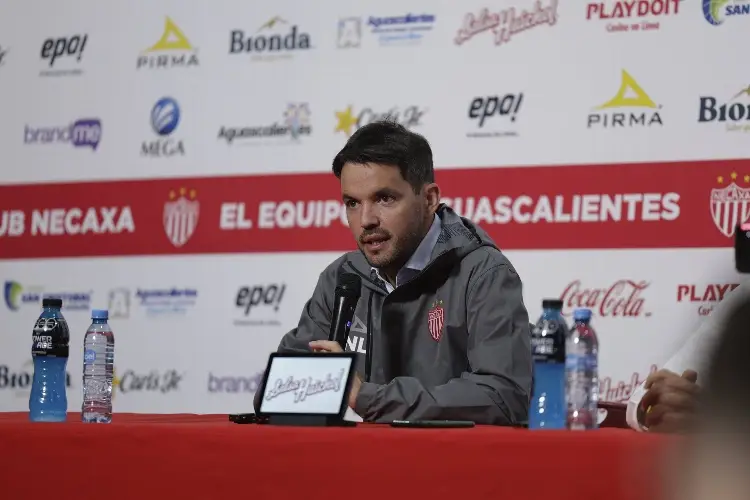 Larcamón explica las razones por las que aceptó dirigir al Necaxa