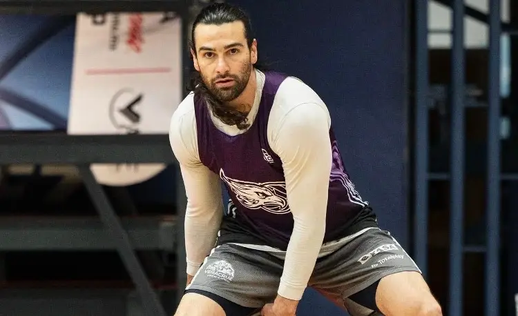 Veracruzano Ricardo Calatayud a la Selección Mexicana de Basquetbol 3x3