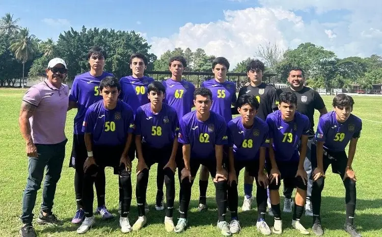 Racing de Veracruz Sub 15 marcha con paso perfecto en la Liga Nacional 