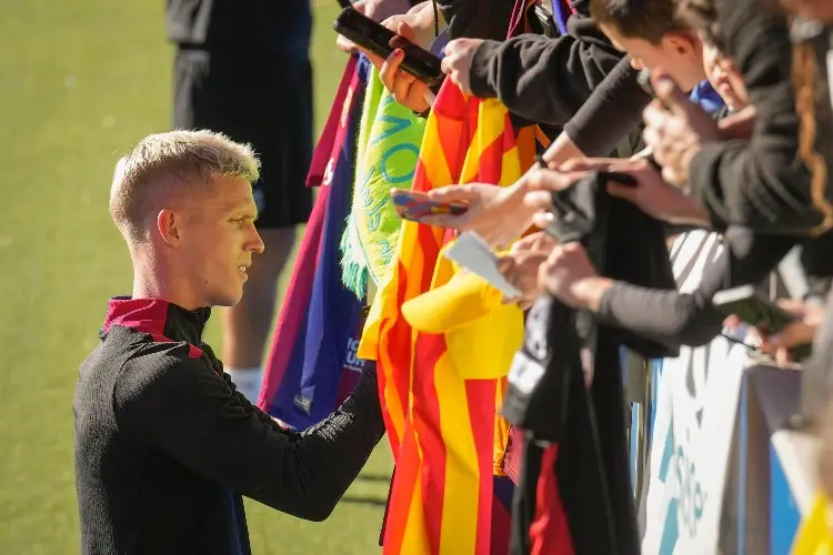 La Liga se manifiesta por el caso de Dani Olmo con Barcelona 