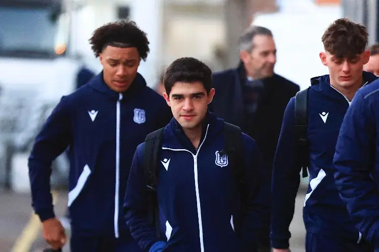 Mexicano César Garza debuta en el futbol de Escocia