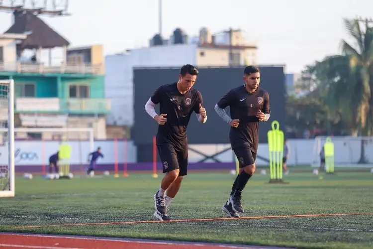 Racing de Veracruz cumple con exigente pretemporada