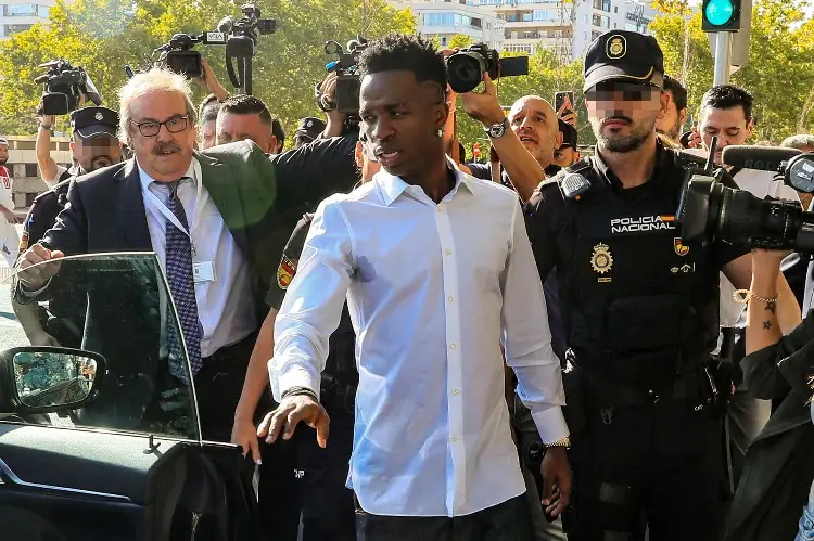 Vinicius declarará ante la jueza por los insultos racistas