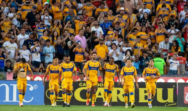 Tigres impone autoridad frente a San Luis